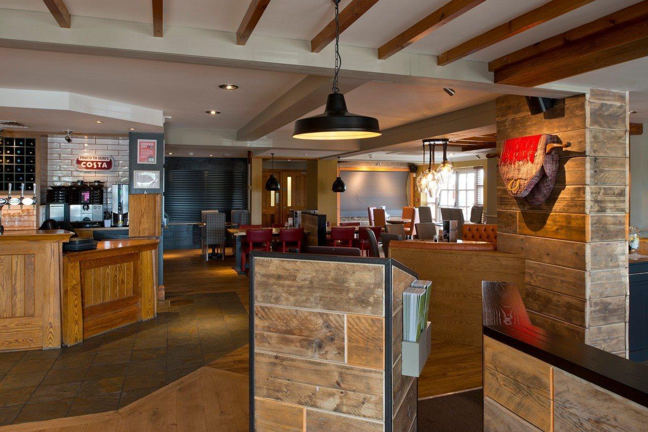 Premier Inn Фром Екстер'єр фото